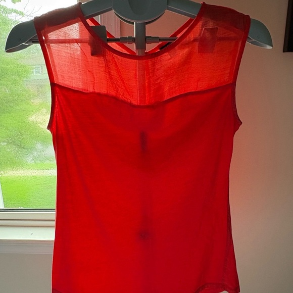 Ann Taylor Red Sleeveless Sheer Blouse Size Small - Picture 3 of 3